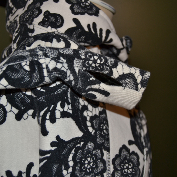 Lululemon 6 Laceoflage Polar Jacket Hoodie - Picture 6 of 8